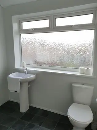 Basic Ev, Özel Banyo (St Michaels Grove)