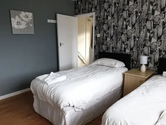 Basic Ev, Özel Banyo (St Michaels Grove)