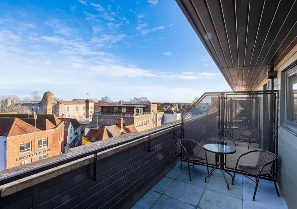 Deluxe Tek Büyük Yataklı Oda, Şehir Manzaralı