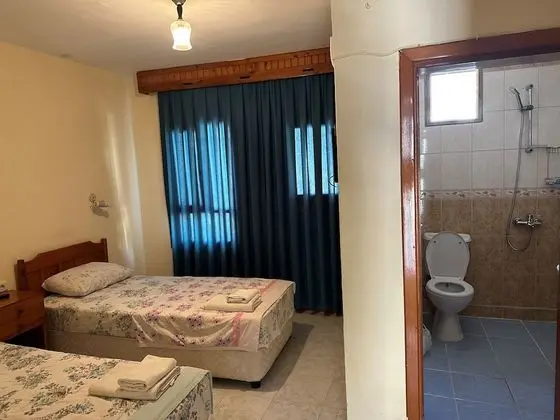 Standard Büyük Yataklı Tek Kişilik Oda
