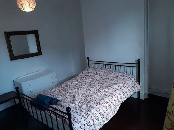 Apart Daire, 6 Yatak Odası
