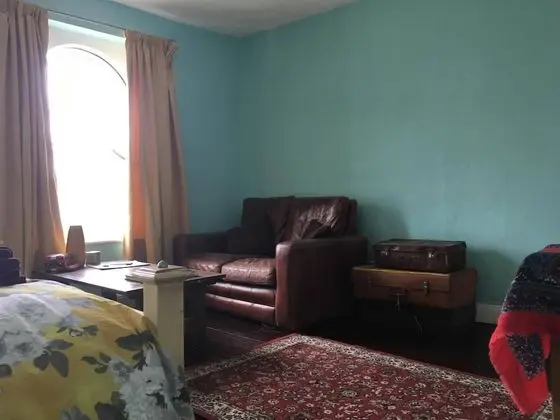 Apart Daire, 6 Yatak Odası