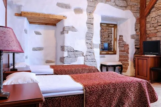 Standard Tek Büyük veya İki Ayrı Yataklı Oda
