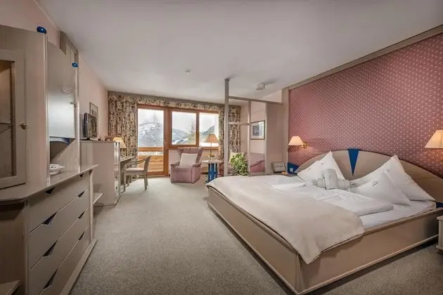 Junior Süit, Balkon, Dağ Manzaralı (Sonnentau)