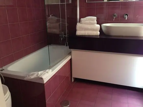 Tek Büyük Yataklı Oda, 1 Büyük (Queen) Boy Yatak