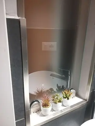 Design Tek Büyük Yataklı Oda, Sigara İçilmez