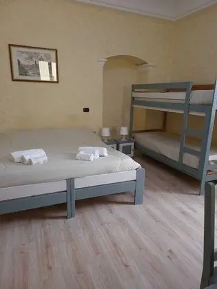 Dört Kişilik Oda