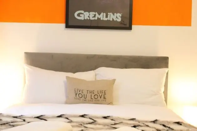 Comfort Tek Büyük Yataklı Oda
