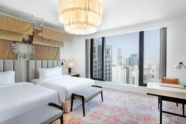 Grand Oda, 2 Çift Kişilik Yatak, Sigara İçilmez, Şehir Manzaralı
