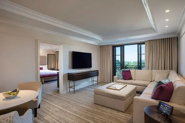 Süit, 1 En Büyük (King) Boy Yatak, Köşe (St. Regis)