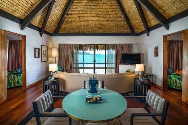Royal Villa, 1 En Büyük (King) Boy Yatak, Deniz Üstü