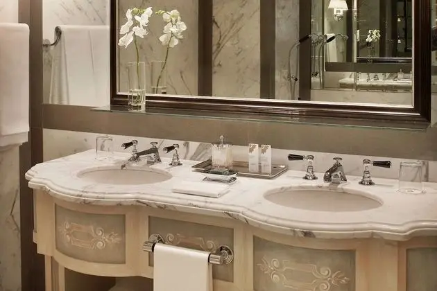 Presidential Süit, 1 En Büyük (King) Boy Yatak, Teras, Nehir Manzaralı (Non Smoking)