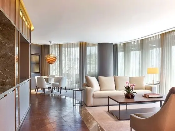 Süit, 1 Yatak Odası, Park Manzaralı (Cosmopolitan Suite)