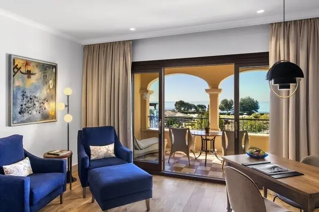 Junior Süit, 1 En Büyük (King) Boy Yatak, Balkon, Deniz Manzaralı