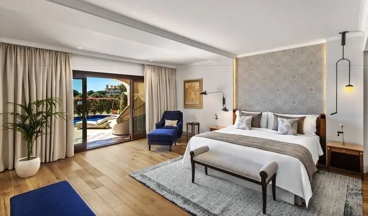 Süit, 1 Yatak Odası, Bahçe Manzaralı (Blue Oasis,1 Bedroom Larger)