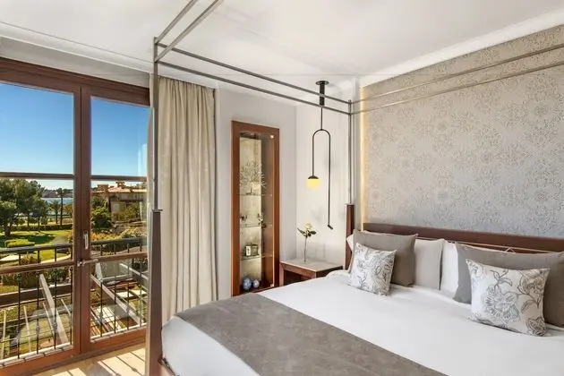 Süit, 1 Yatak Odası, Balkon (Diamond,1 Bedroom Larger,Seafront)