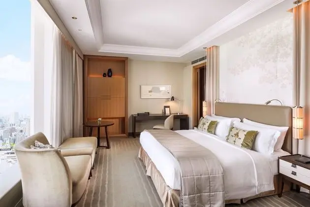 Grand Oda, 1 En Büyük (King) Boy Yatak, Sigara İçilmez, Şehir Manzaralı