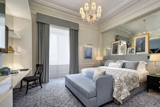 Deluxe Oda, 1 En Büyük (King) Boy Yatak