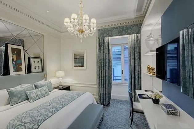 Deluxe Oda, 1 En Büyük (King) Boy Yatak