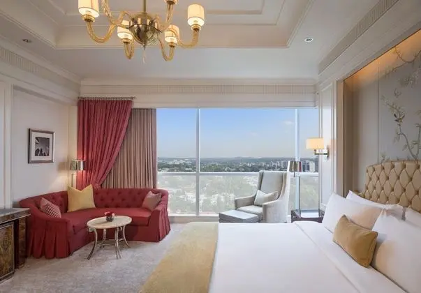 Çatı Katı Süiti (Penthouse), 1 En Büyük (King) Boy Yatak