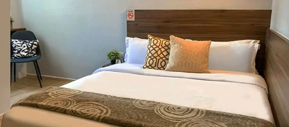 Tek Büyük Yataklı Oda (Window, DAYUSE, 5 hours: 9AM-2PM)