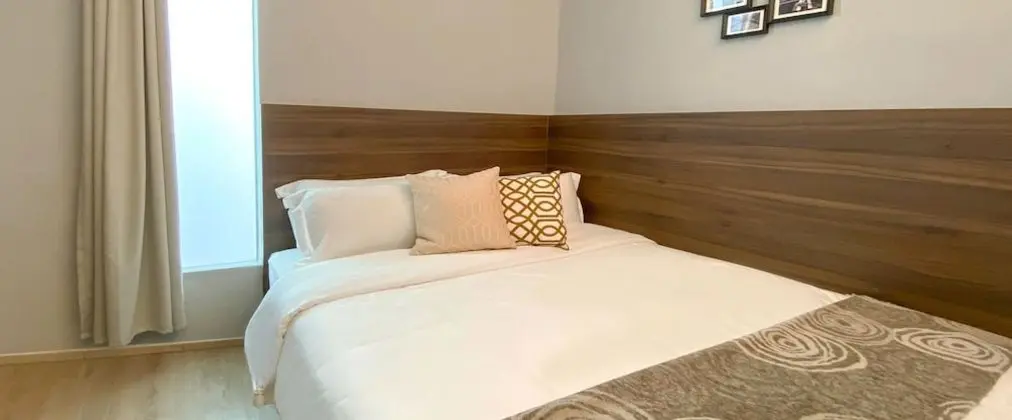 Double Room, DAYUSE, 8 hours: 11AM-7PM