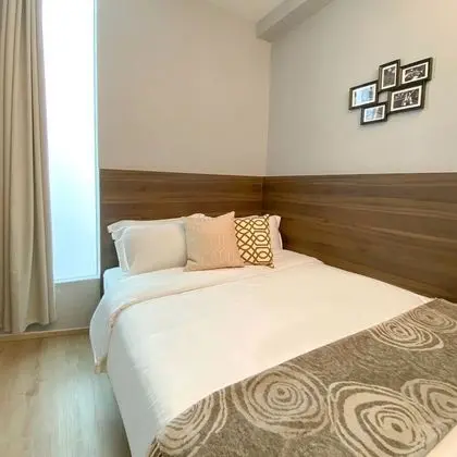 Double Room, SHORT OVERNIGHT, 8 hours: 11PM-7AM