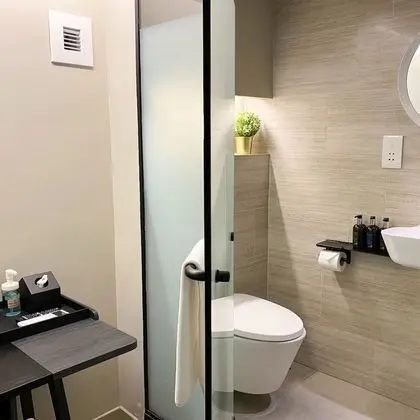 Tek Büyük Yataklı Oda, Penceresiz (SHORT OVERNIGHT, 13 hours: 6PM-7AM)