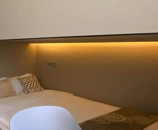 Tek Büyük Yataklı Oda (Window, DAYUSE, 5 hours: 10AM-3PM)