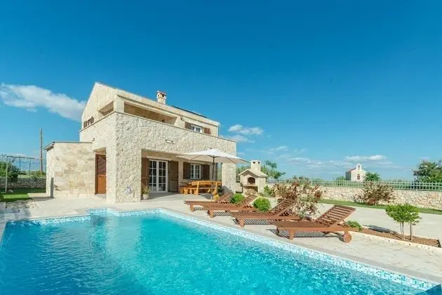 Villa, Birden Çok Yatak