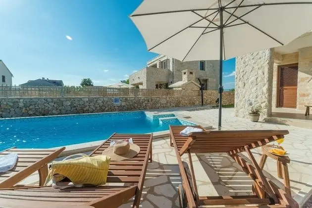 Villa, Birden Çok Yatak