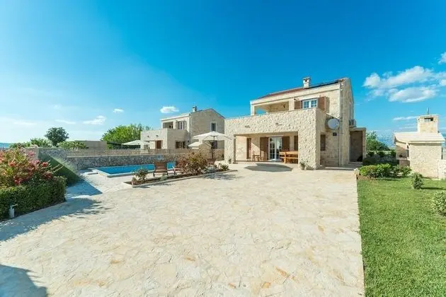 Villa, Birden Çok Yatak