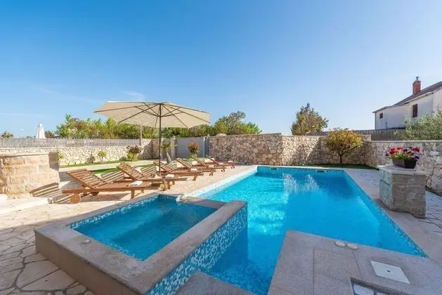Villa, Birden Çok Yatak