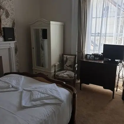 Tek Büyük Yataklı Oda, Banyolu/Duşlu (Prince George)