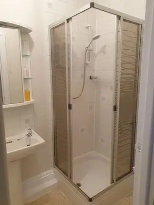 Tek Büyük Yataklı Oda, Banyolu/Duşlu (Prince George)