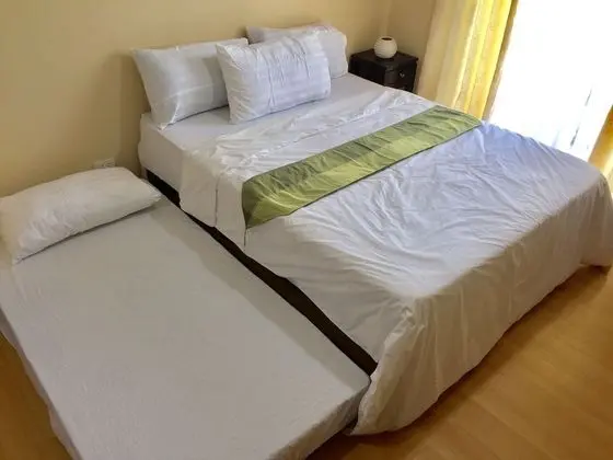 Stüdyo, Balkon, Havuz Manzaralı