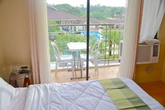 Stüdyo, Balkon, Havuz Manzaralı
