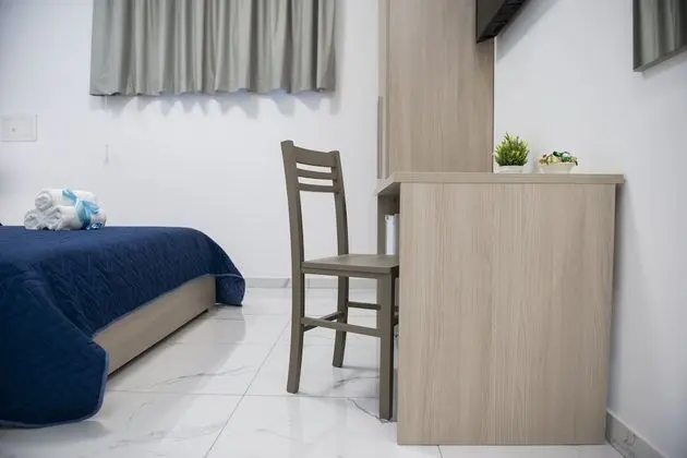 Tek Büyük veya İki Ayrı Yataklı Oda, Özel Banyo