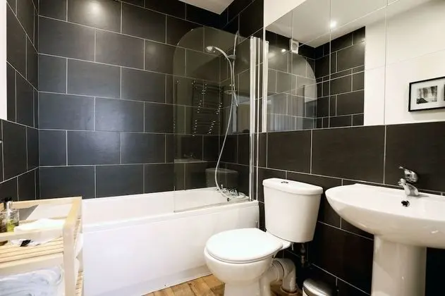 Apart Daire, Özel Banyo (Stable Cottage)