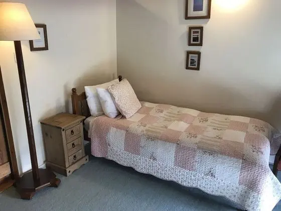 Üç Kişilik Oda, Banyolu/Duşlu (The Blythburgh Room)