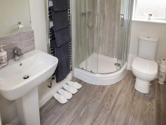 Luxury Apart Daire, Banyolu/Duşlu, Bahçe Manzaralı
