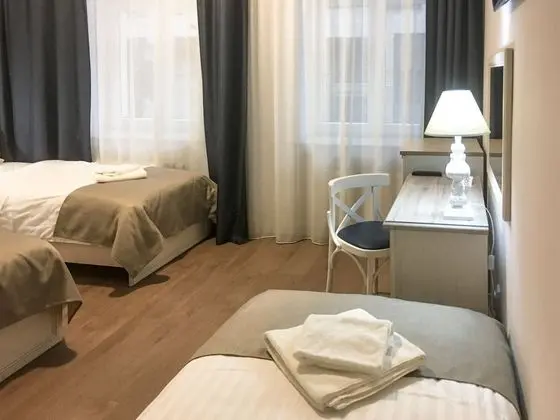 Üç Kişilik Oda