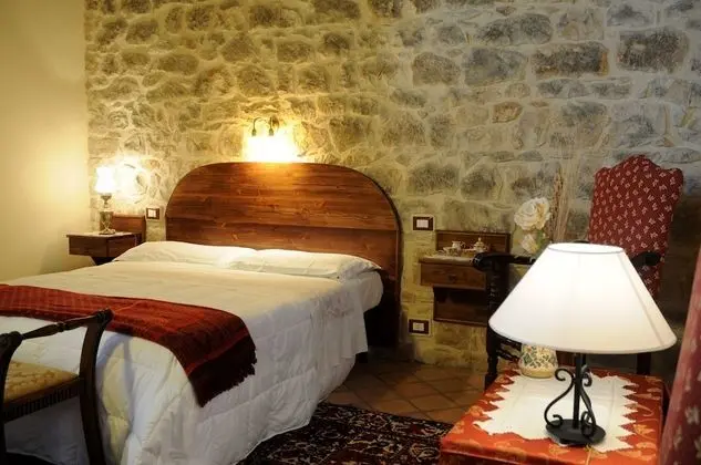 Classic Tek Büyük veya İki Ayrı Yataklı Oda