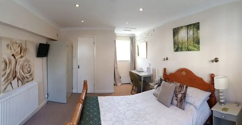 Tek Büyük Yataklı Oda