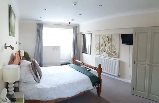 Tek Büyük Yataklı Oda