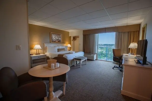 Corner King City Side Room