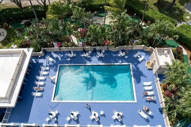 Pool Patio Jacuzzi Room