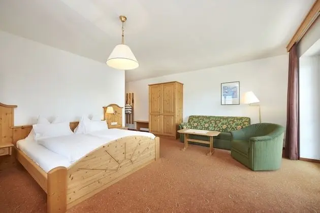 Classic Tek Büyük Yataklı Oda, 1 En Büyük (King) Boy Yatak ve Çekyat, Göl Manzaralı