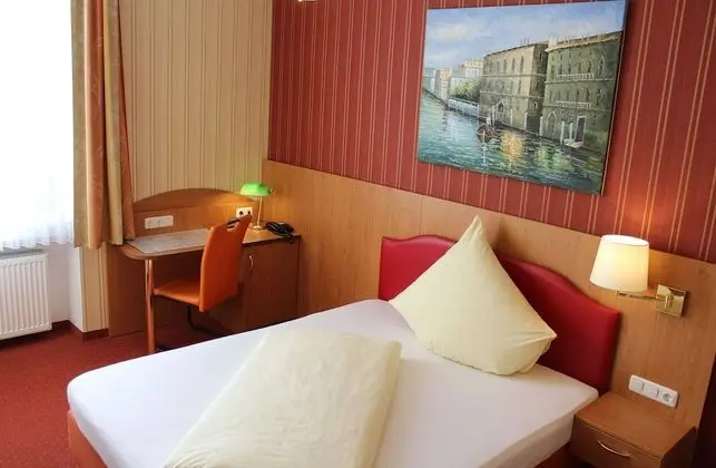 Comfort Tek Kişilik Oda