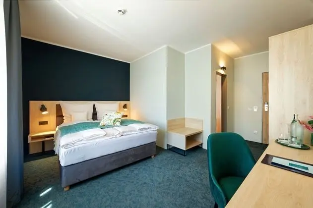 Classic Tek Büyük Yataklı Oda